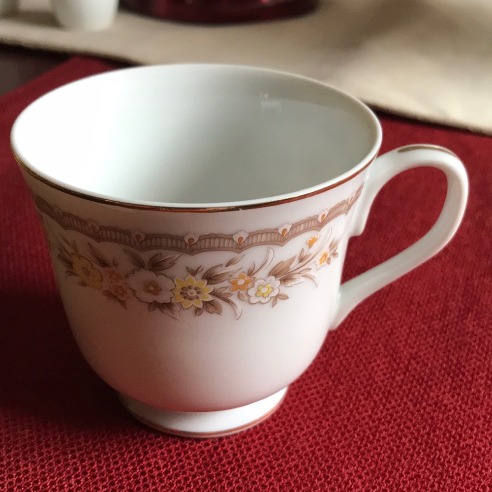 EKCO International Golden Autumn Fine China Japan Coffee Tea Cup